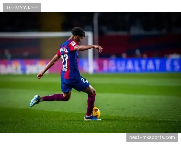 拉菲尼亚与亚马尔右侧锋技术特点与竞争分析