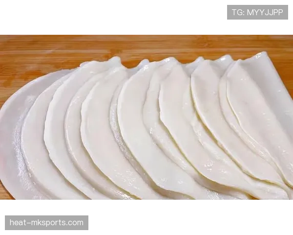 谌龙退役后顿顿吃有机菜，家里阿姨都比他年轻